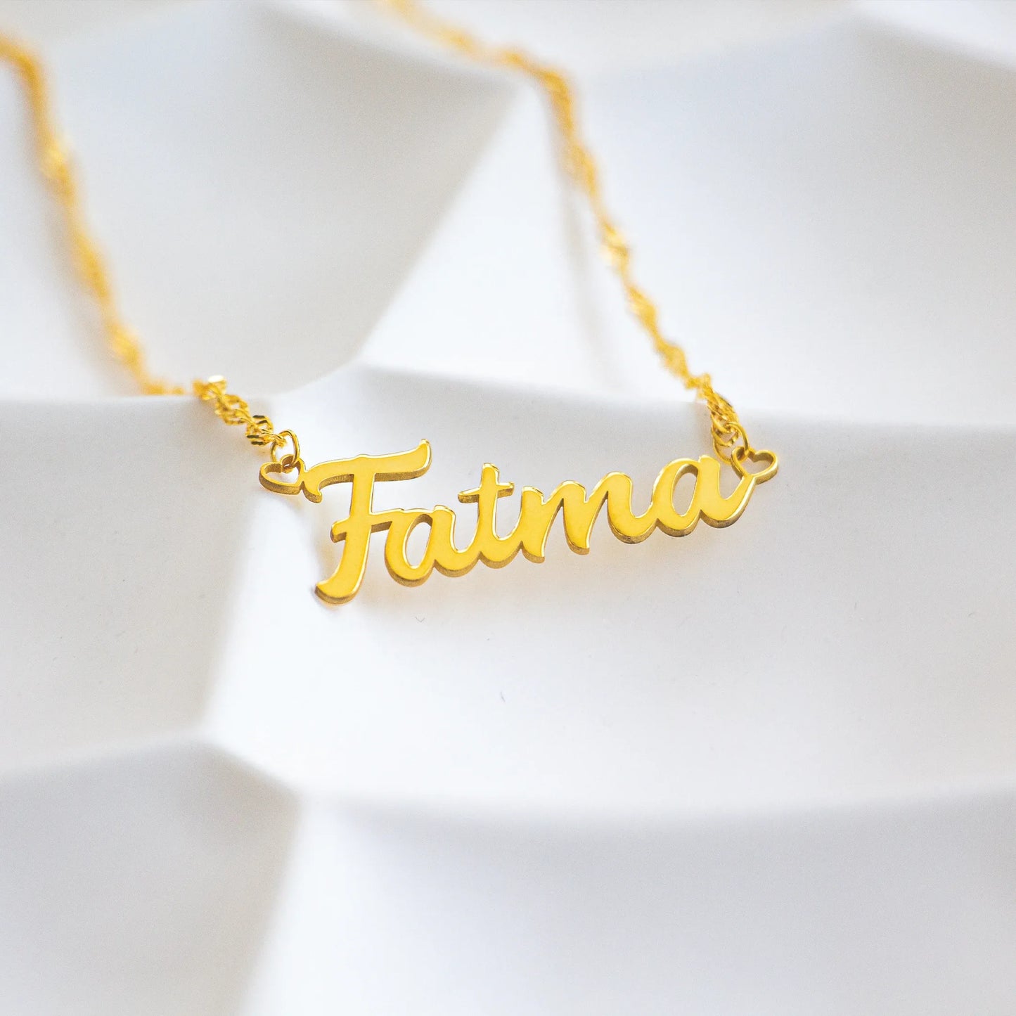 Burgu Zincir İsim Kolye