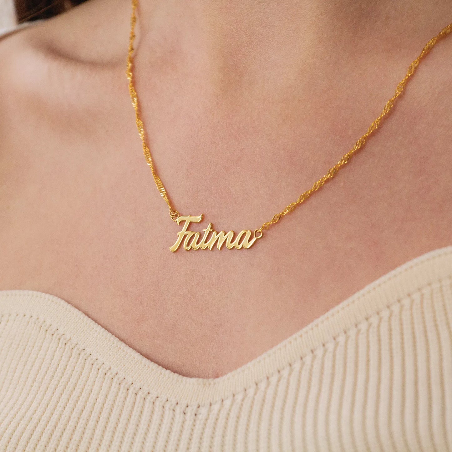 Burgu Zincir İsim Kolye